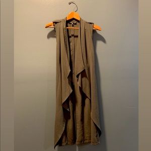 Belted Long Sleeveless Cardigan in Forest Green